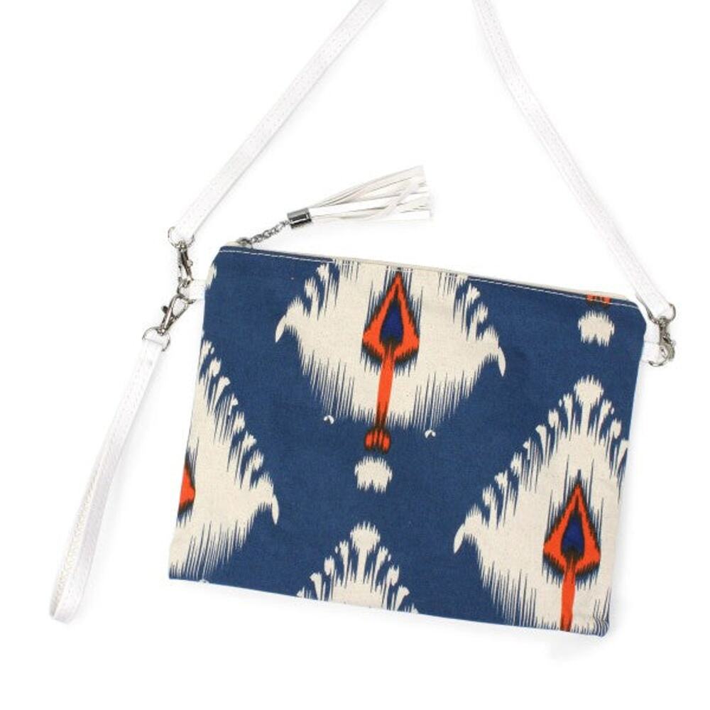 Western Canvas Crossbody Bag | Tassel Zip | Adjustable Strap & Wristlet